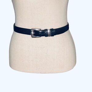 Leather Mock Croc Embossed Black Belt with Silvertone Etched Buckle SZ L